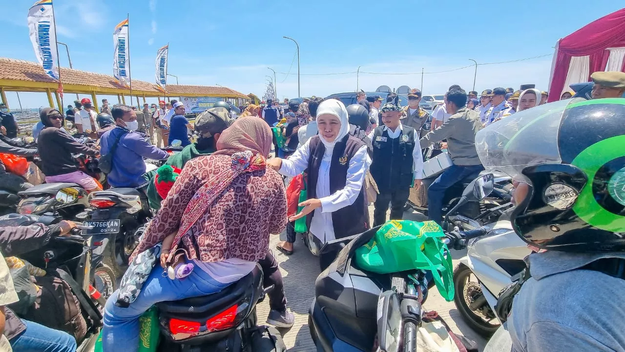 Pemprov Jatim Fasilitasi Ribuan Masyarakat Mudik Gratis ke Pulau Raas