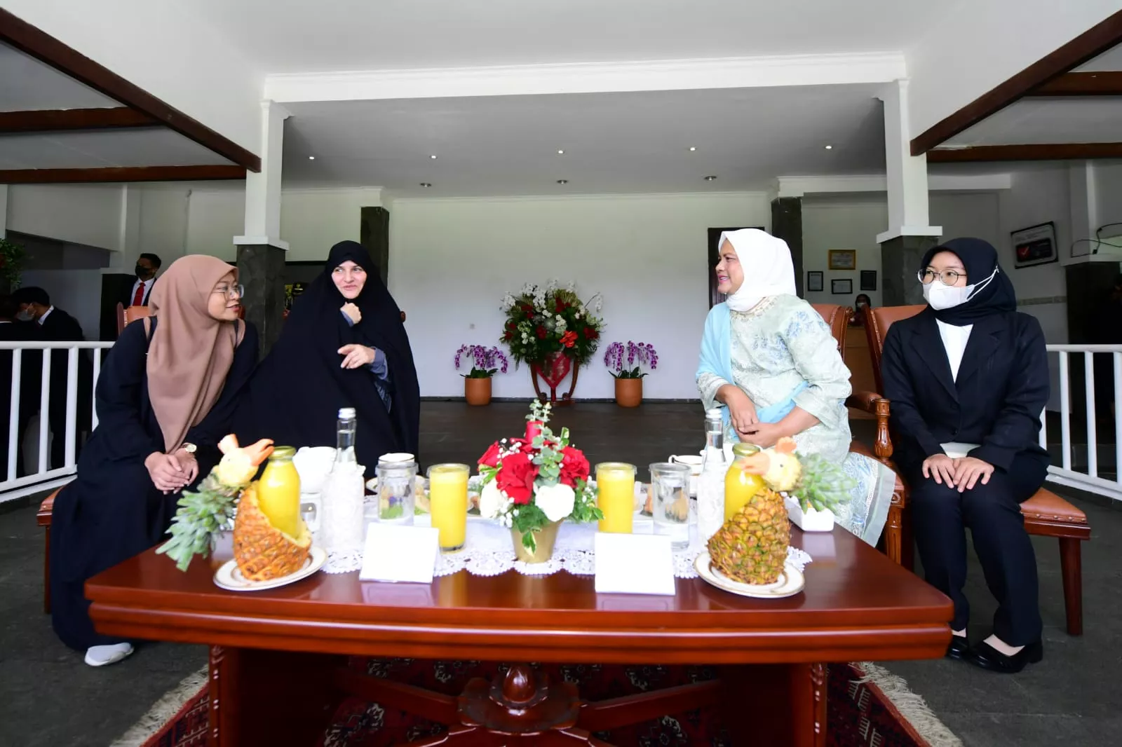 Iriana Joko Widodo Lakukan Jamuan Minum Teh dengan Ibu Negara Iran