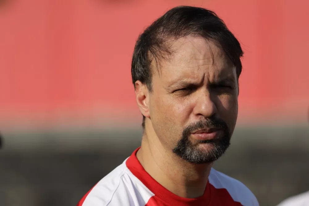 Mauricio Souza Sebut Peningkatan Kualitas Sepak Bola Indonesia