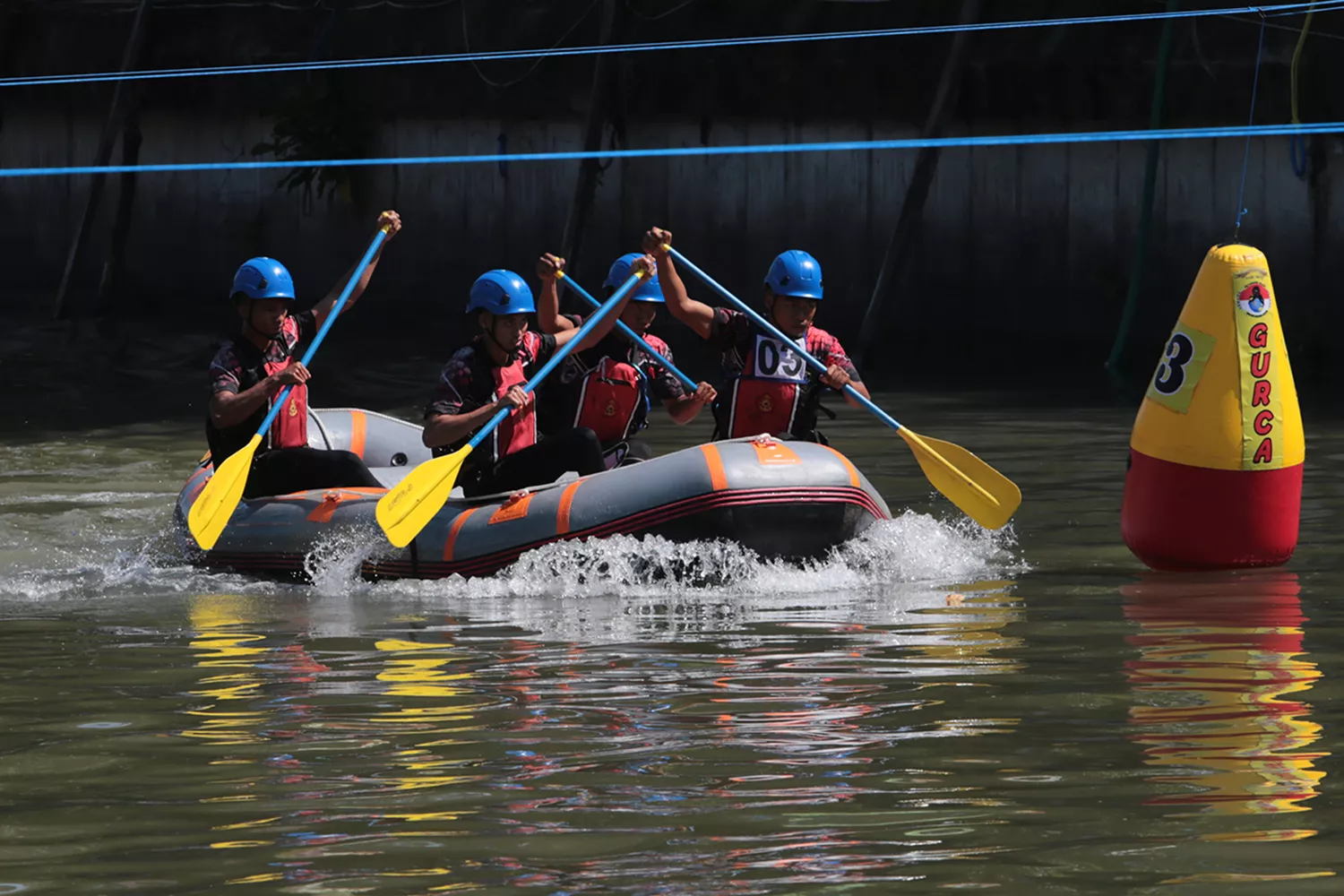 Puluhan Tim Bertanding dalam Kejuaraan Open Dayung Perahu Karet Piala Wali Kota Surabaya Tahun 2023