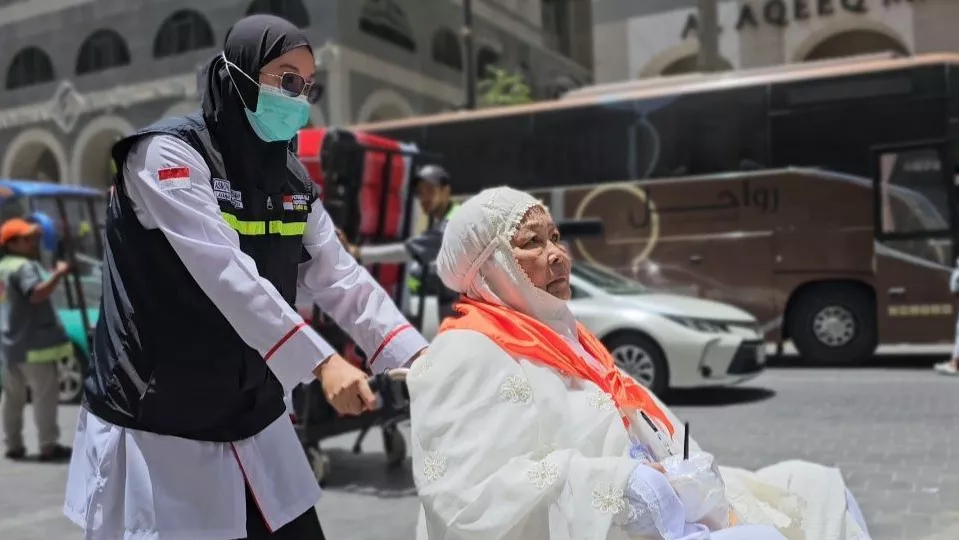 Layani Kloter Tambahan, 125 Petugas Daker Madinah Tunda ke Makkah