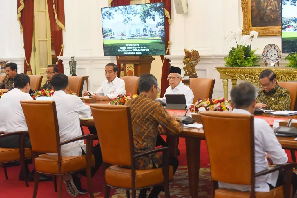 Presiden Minta Pusat, Daerah, dan BUMN Kolaborasi Integrasikan Moda Transportasi Jabodetabek