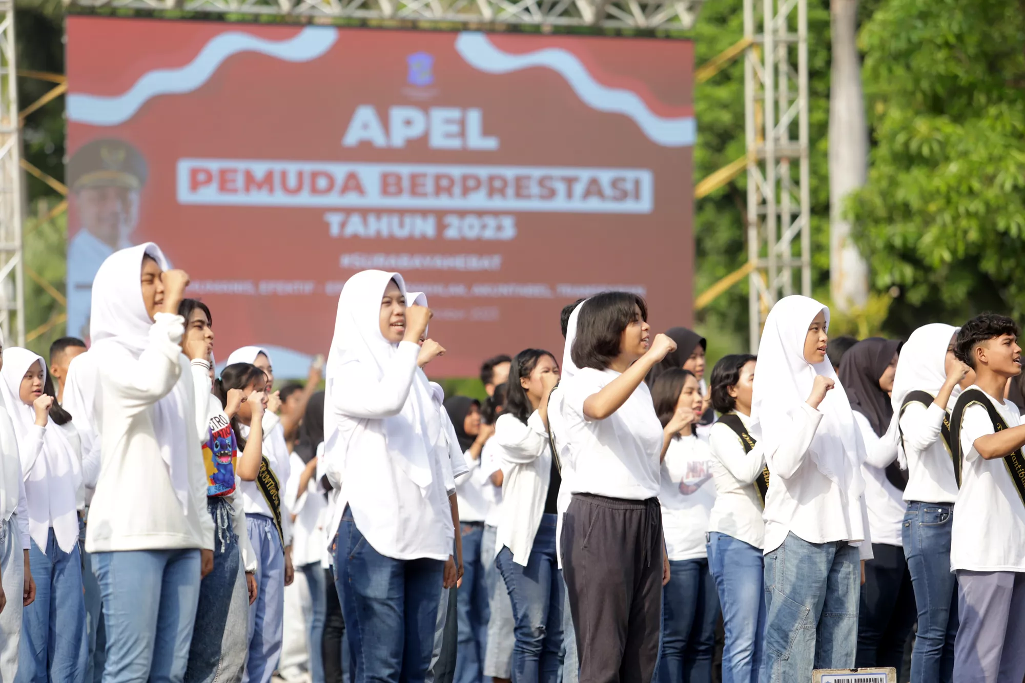Wali Kota Eri Cahyadi Jadikan 1.145 Pemuda Berprestasi sebagai Duta Pemkot Surabaya