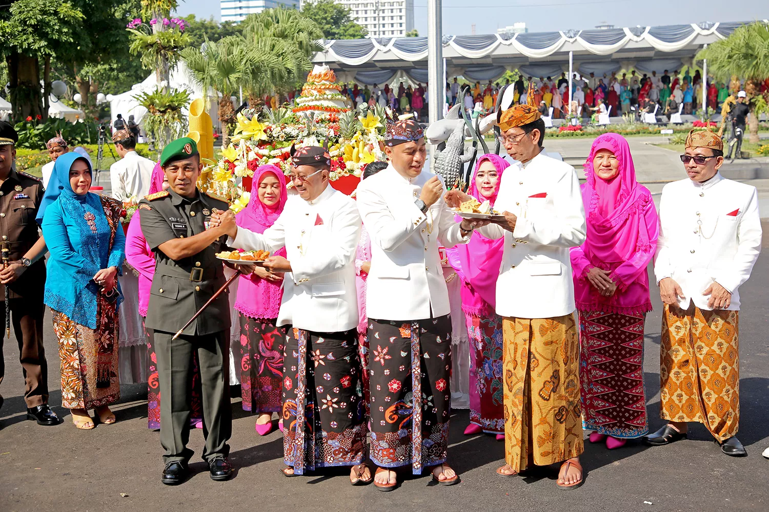 Resepsi Hari Jadi Kota Surabaya ke-731: Khidmat dan Penuh Inovasi