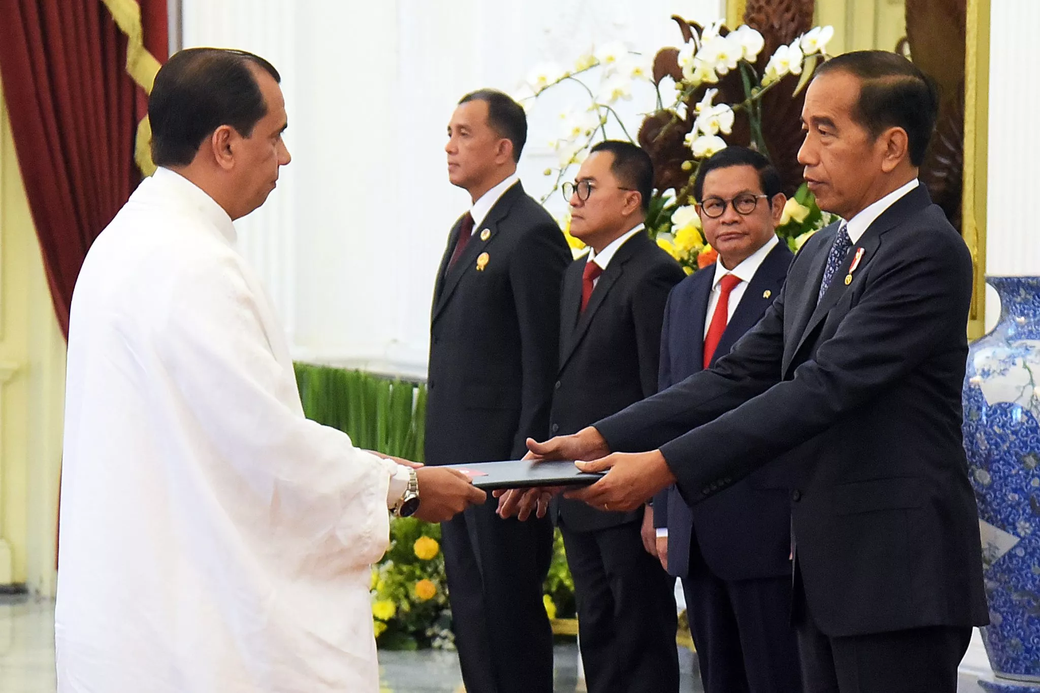 Presiden Jokowi Terima Surat Kepercayaan dari Sepuluh Duta Besar Negara Sahabat