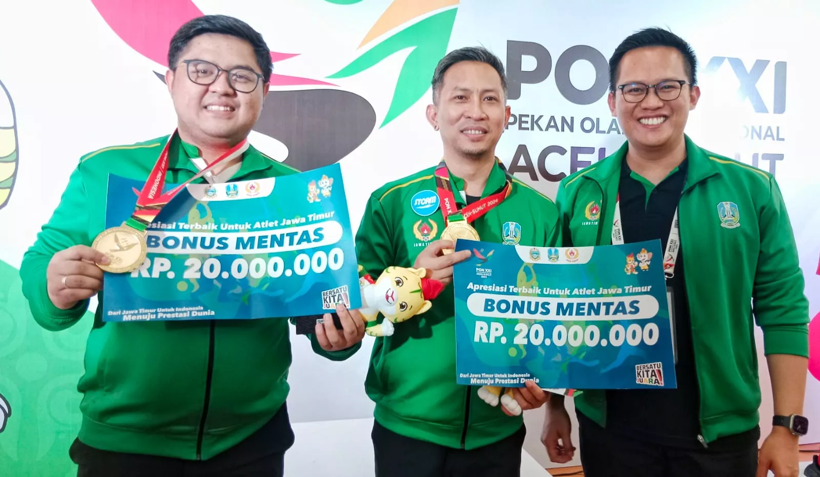 Raihan Emas Beregu Putra Jatim di PON XXI: Sebuah Langkah Awal Menuju Juara Umum Cabor Boling