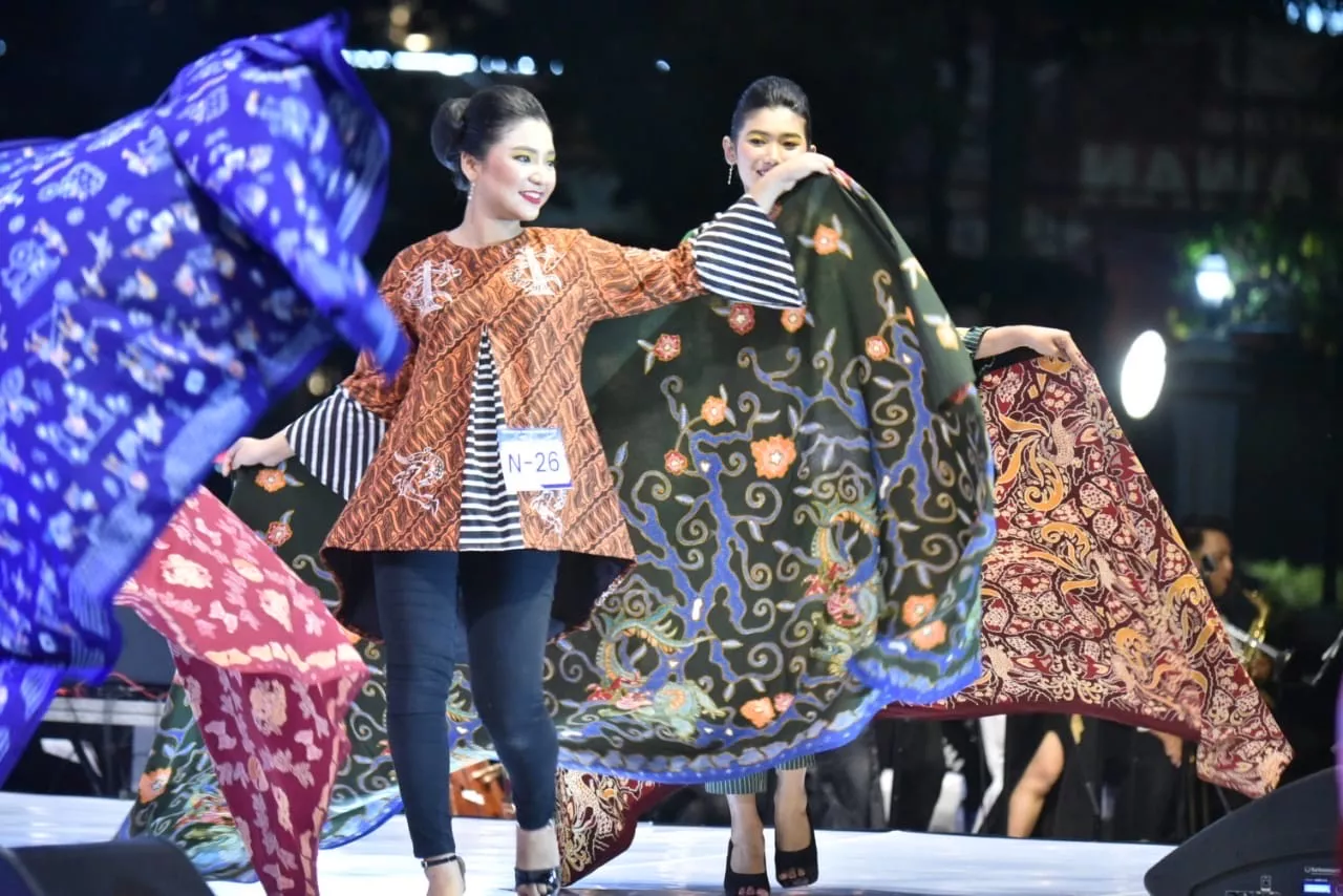 Batik Surabaya Bersinar di Kawasan Kota Lama, Pesona Batik Surabaya 2024 Segera Digelar