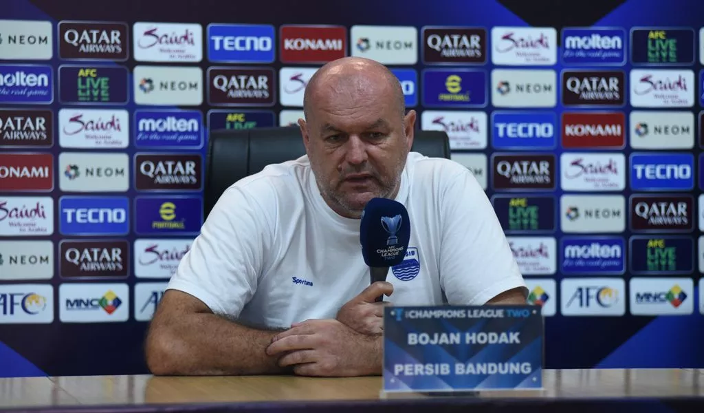 Tantangan Hujan dan Kesiapan PERSIB Hadapi Zhejiang FC