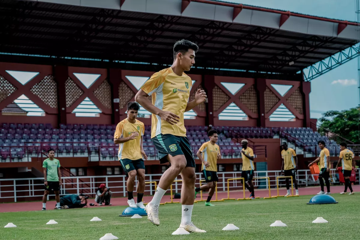 Persebaya Kembali ke Lapangan Thor, Bersiap Menyongsong Putaran Kedua Liga 1 2024/2025