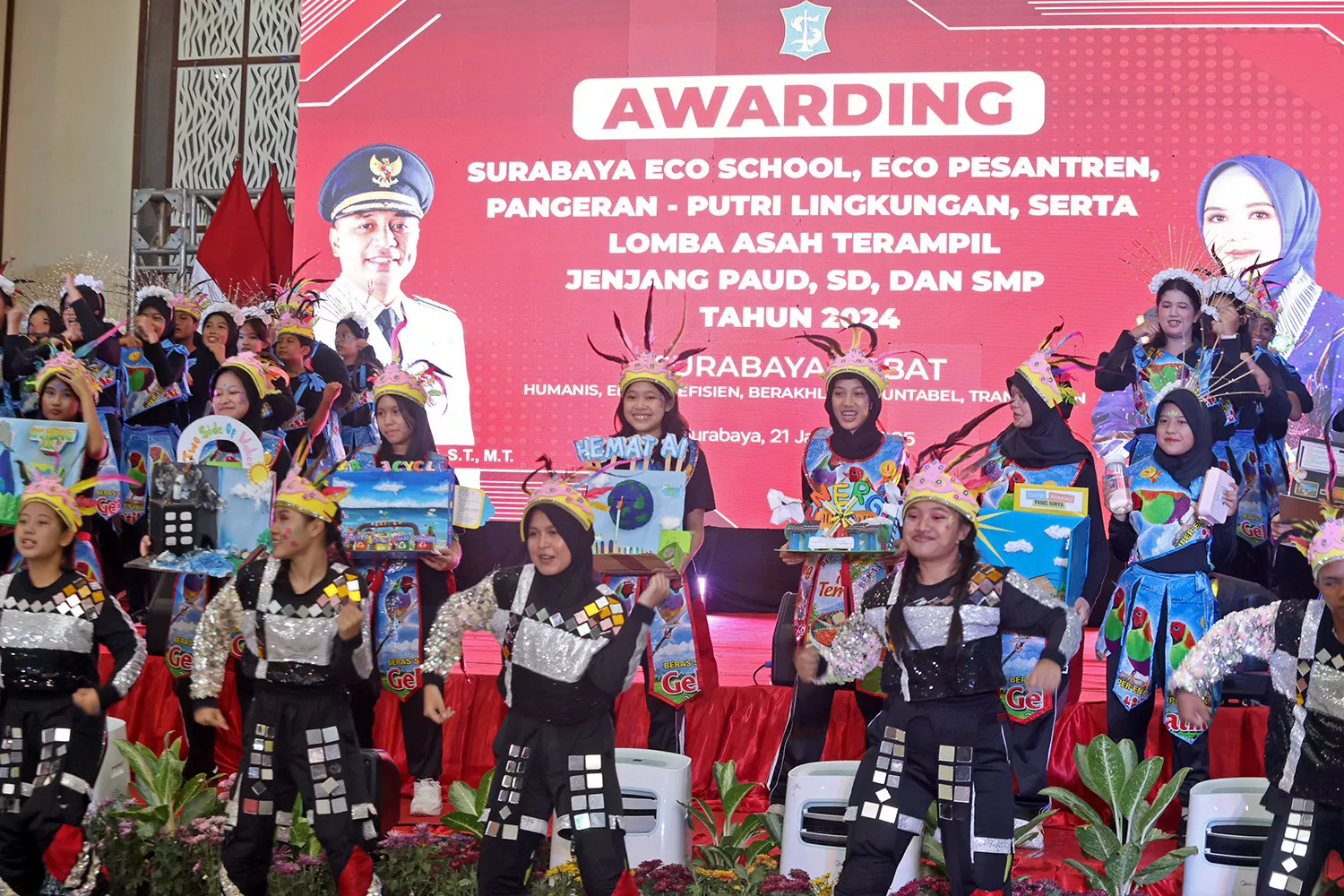 Pemkot Surabaya Dorong Kesadaran Lingkungan Melalui Penghargaan Eco School dan Lomba Kreatif