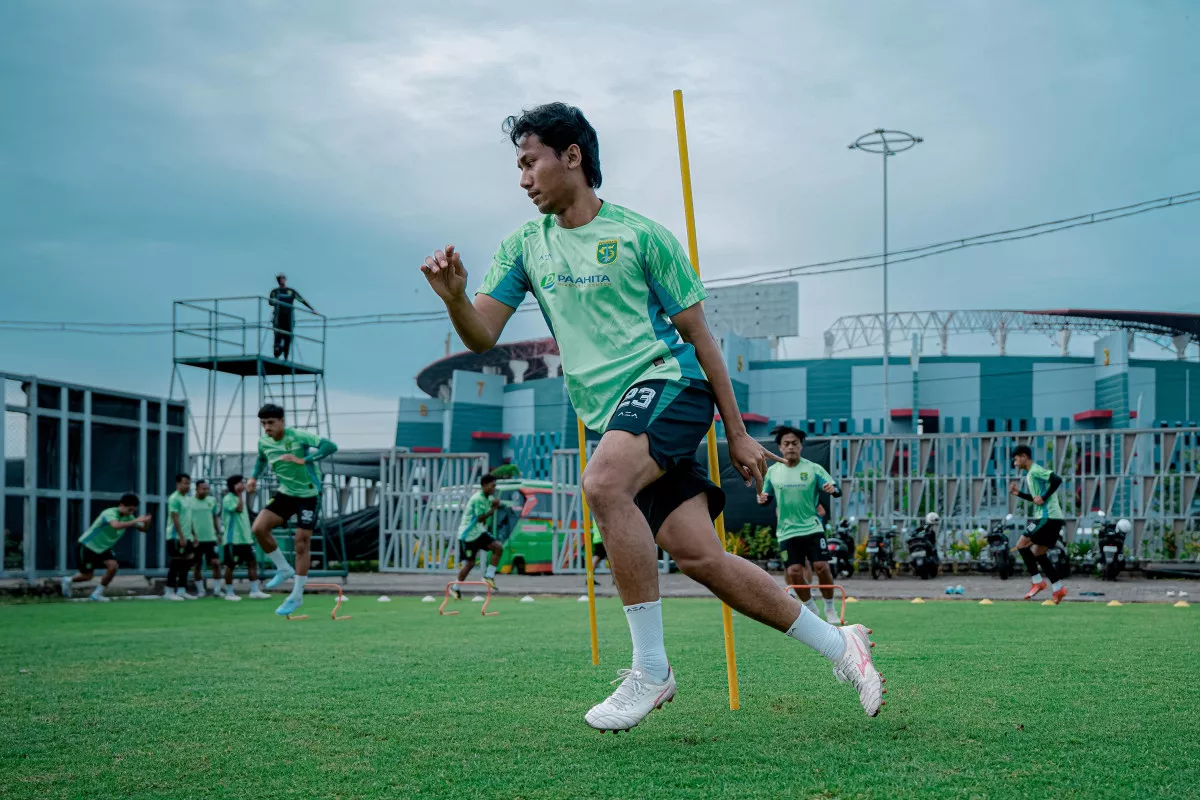 Kadek Raditya: Pilar Kokoh Persebaya yang Selalu Siap Beradaptasi