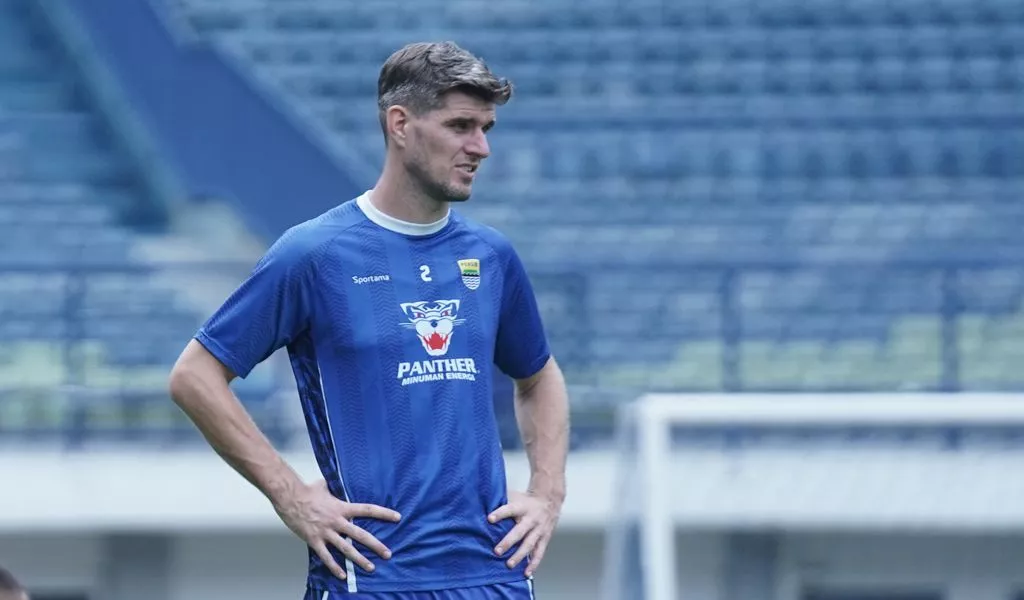 Nick Kuipers Kembali, PERSIB Siap Bangkit di Blitar
