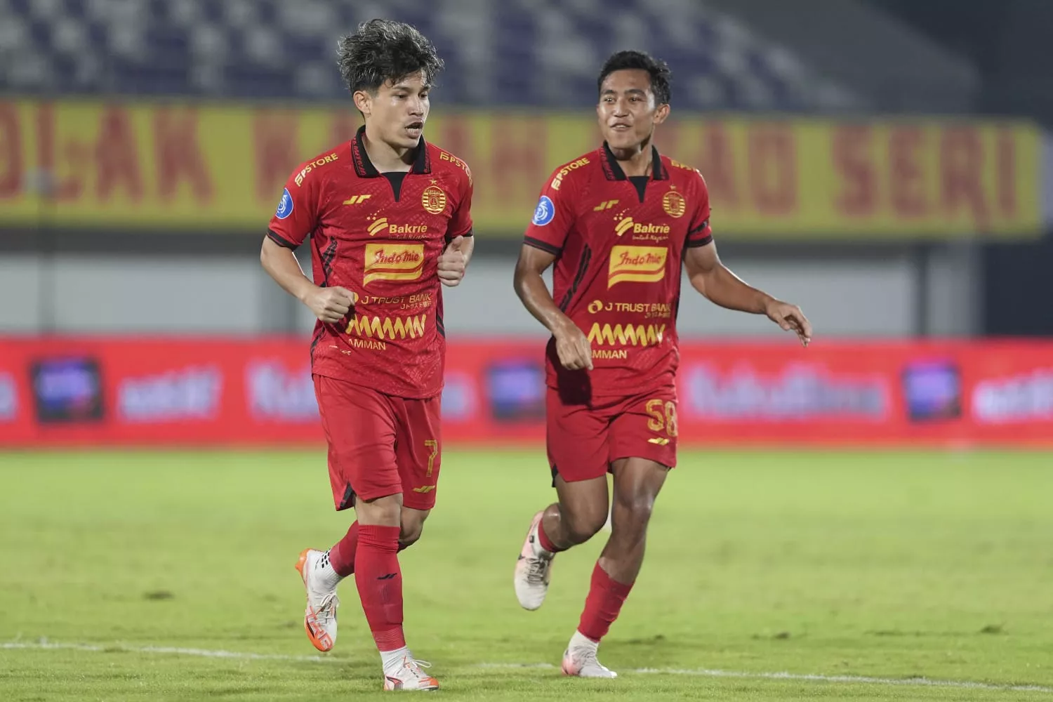 Persija Bangkit! Ryo Matsumura dan Gustavo Almeida Bawa Macan Kemayoran Taklukkan PSIS 2-0