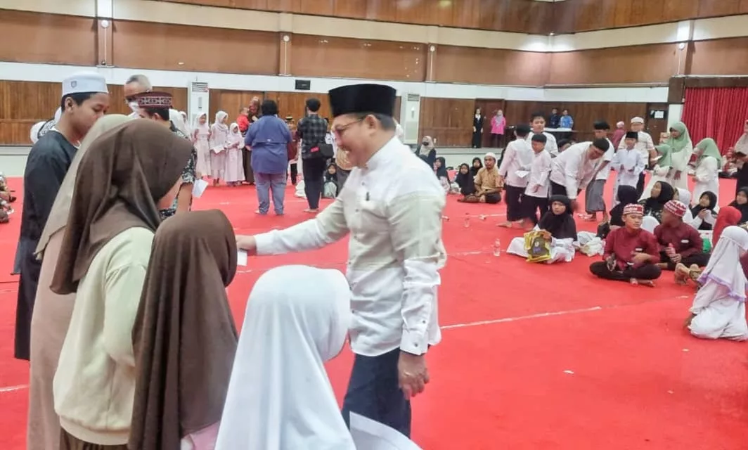 Untag Surabaya Gelar Buka Puasa Bersama dan Santunan Anak Yatim, Semarakkan Ramadan dengan Kepedulian Sosial