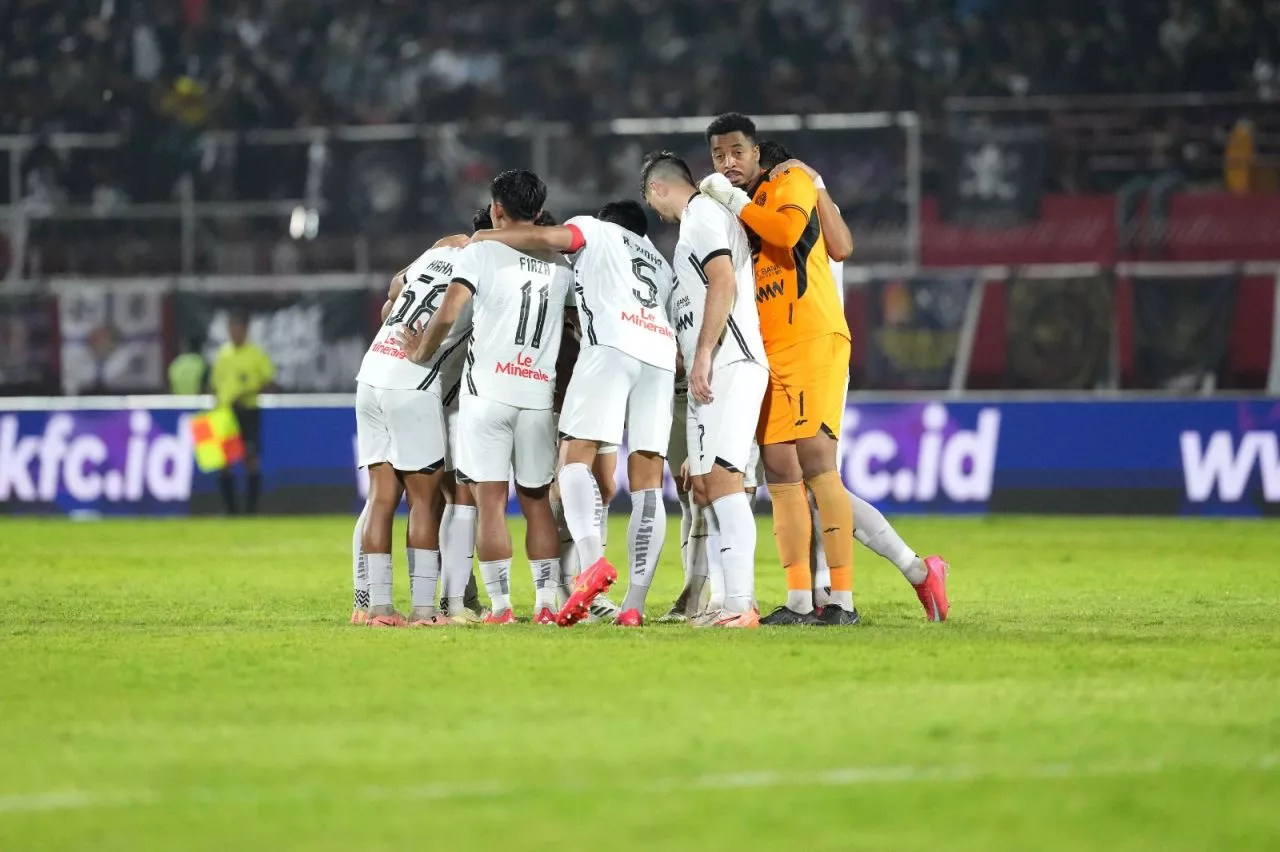 Persija di Ambang Penentuan: Lima Laga Penutup untuk Amankan Tiket Empat Besar Liga 1