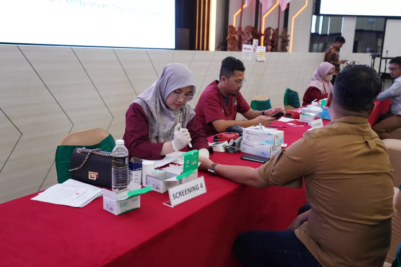 Peduli Masyarakat, Bank Jatim Lakukan Aksi Kemanusiaan Donor Darah