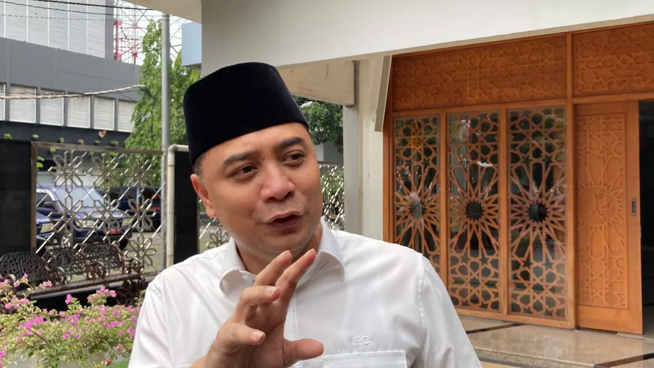 Wali Kota Surabaya Larang Wisuda dan Wisata Sekolah untuk SD-SMP Negeri yang Libatkan Pungutan