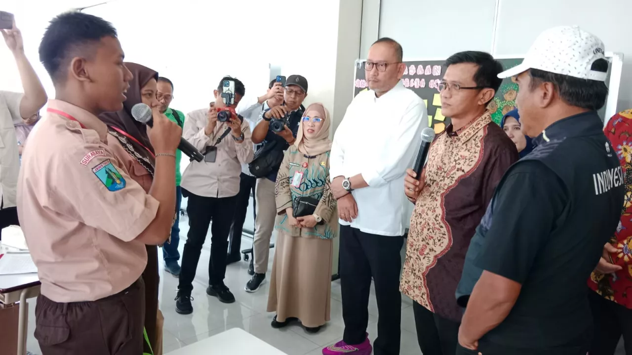 Kemenko Pemberdayaan Masyarakat Kunjungi Sekolah Rakyat UNESA: Perkuat Sinergi Pengentasan Kemiskinan