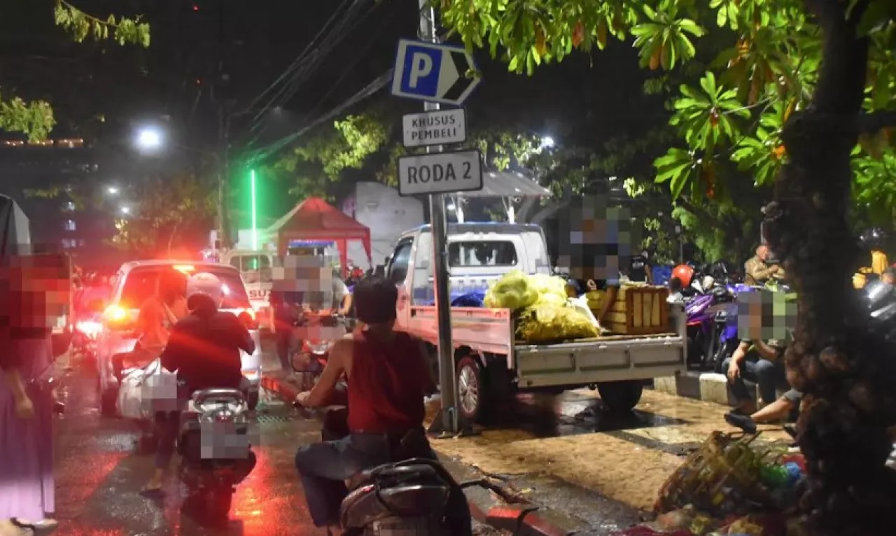 Menjaga Trotoar, Menjaga Kota: Surabaya Tertibkan PKL di Keputran