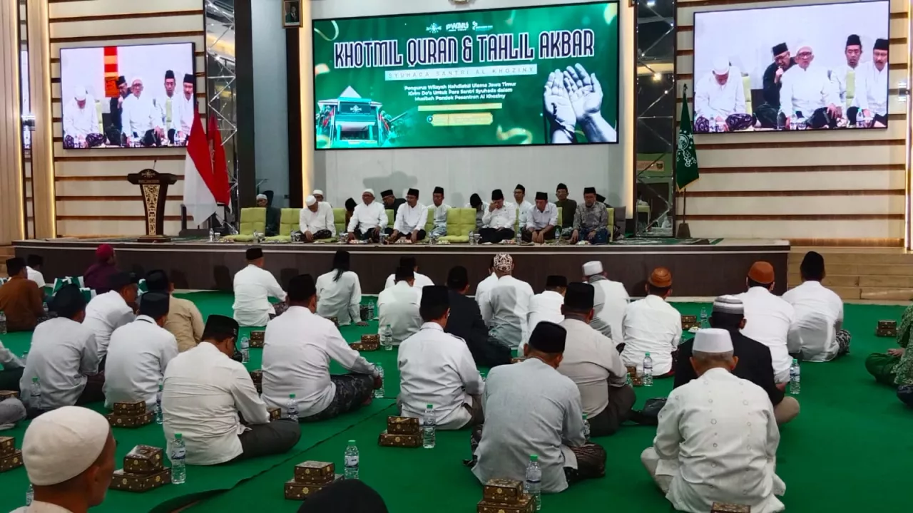 PWNU Jatim Gelar Tahlil Akbar untuk Santri Al-Khoziny, Gus Ipul: “Ini Bukan Akhir, Tapi Awal untuk Bangkit”