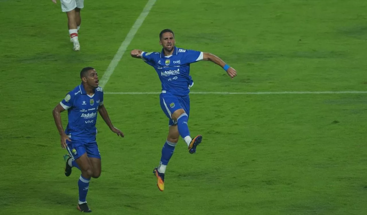Lucho Guaycochea Terima Sanksi Tambahan, PERSIB Pilih Hormati Keputusan Komdis PSSI