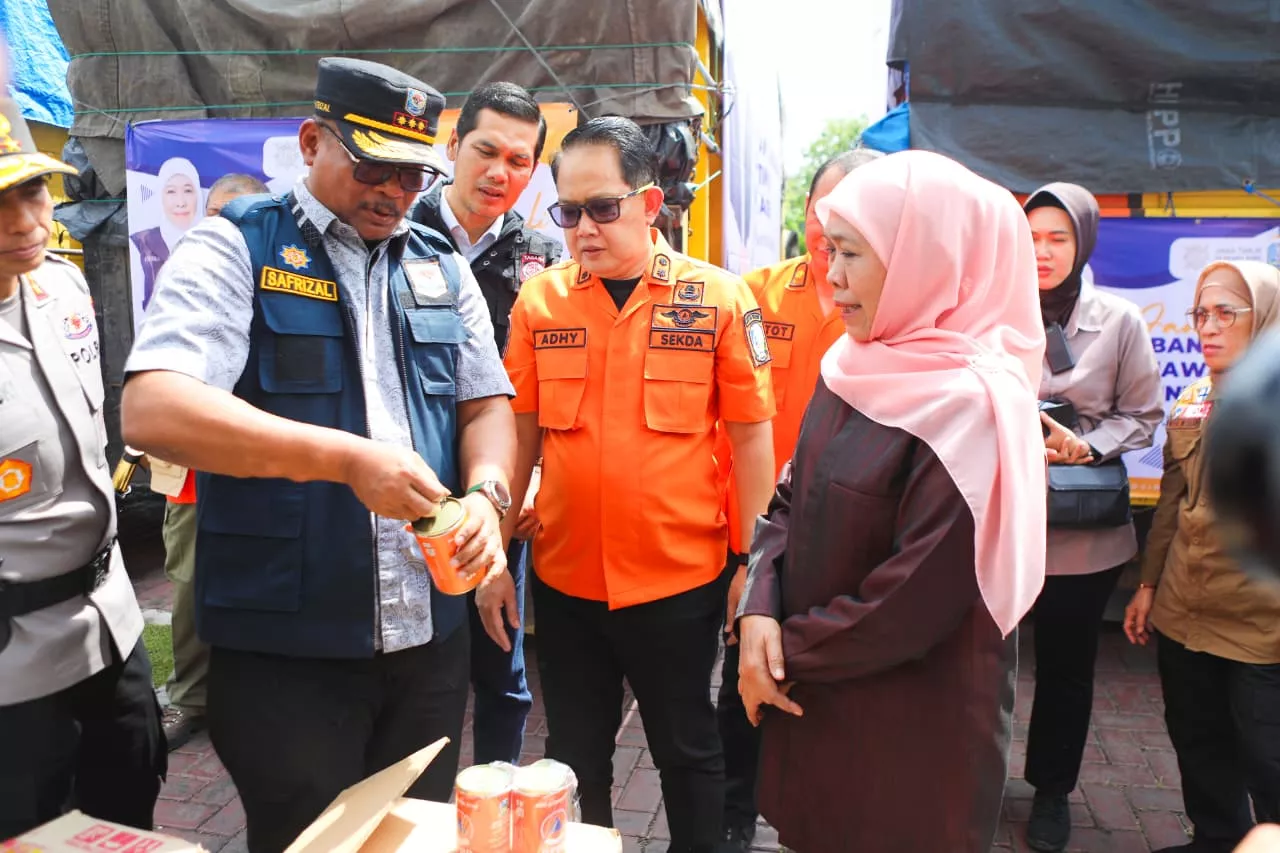 Gubernur Khofifah Bawa Bantuan Rp3,8 Miliar ke Aceh, Tegaskan Eratnya Solidaritas Jawa Timur