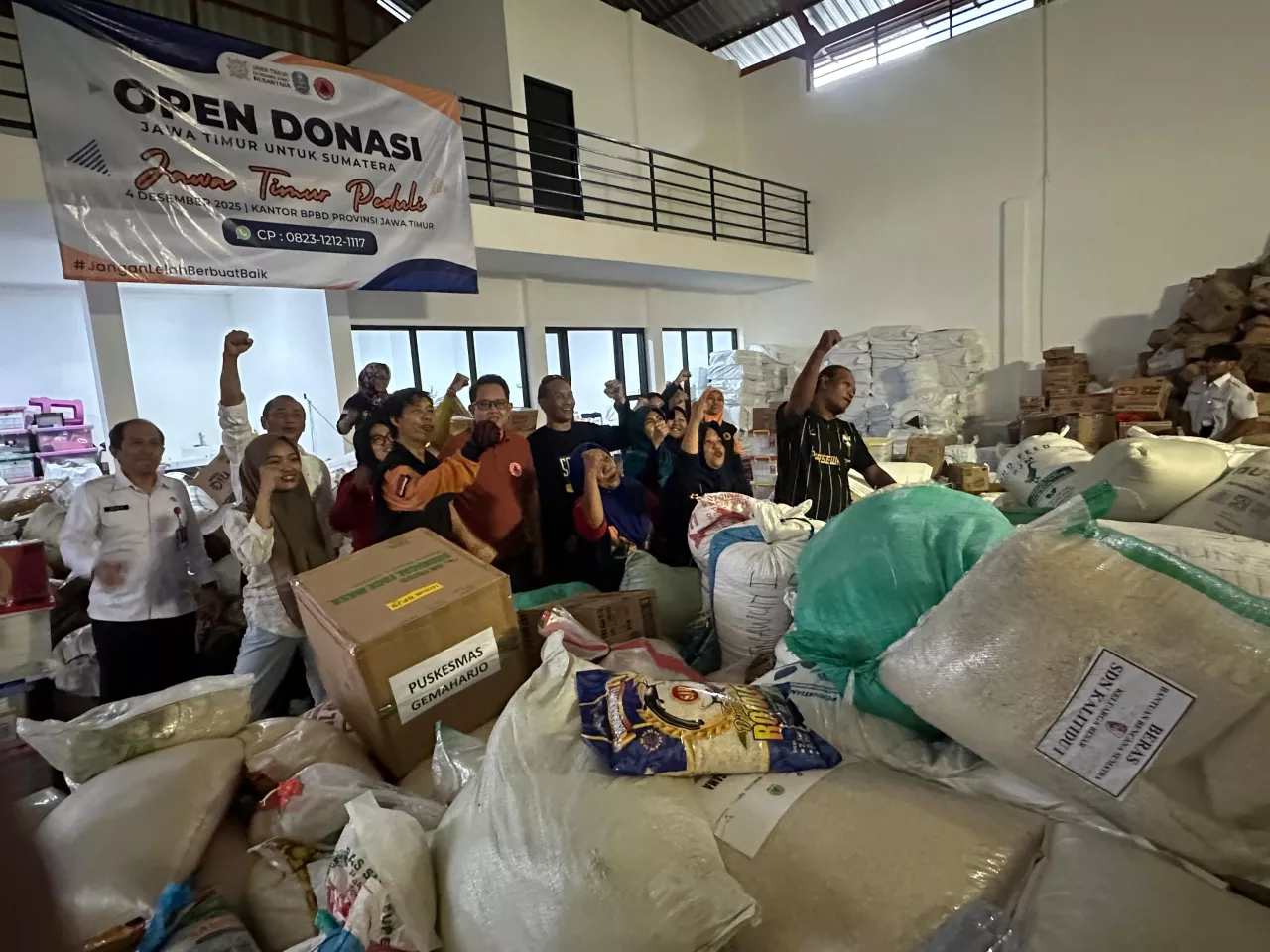 BPBD Kirim Bantuan Pemprov-Warga Jatim ke Sumatera