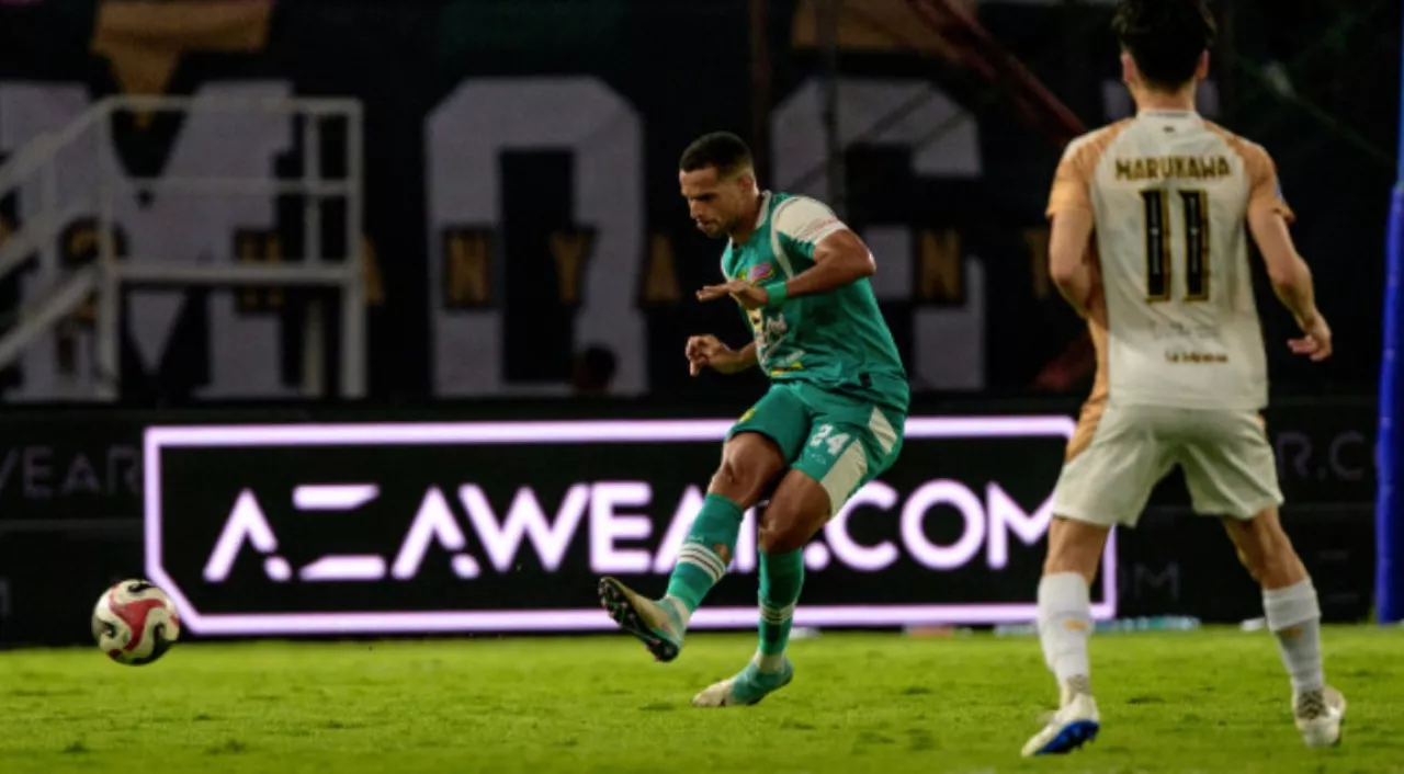 Tembok Bajol Ijo Kian Kokoh, Duet Gundul Leo–Risto Jadi Fondasi Pertahanan Persebaya