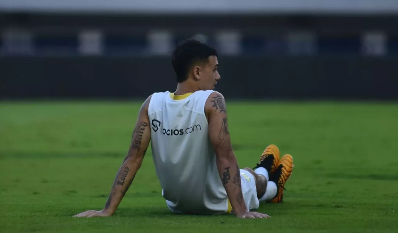 PERSIB Bidik Kemenangan Penentu, Eliano Reijnders Sebut Laga Kontra Persijap Seperti Final