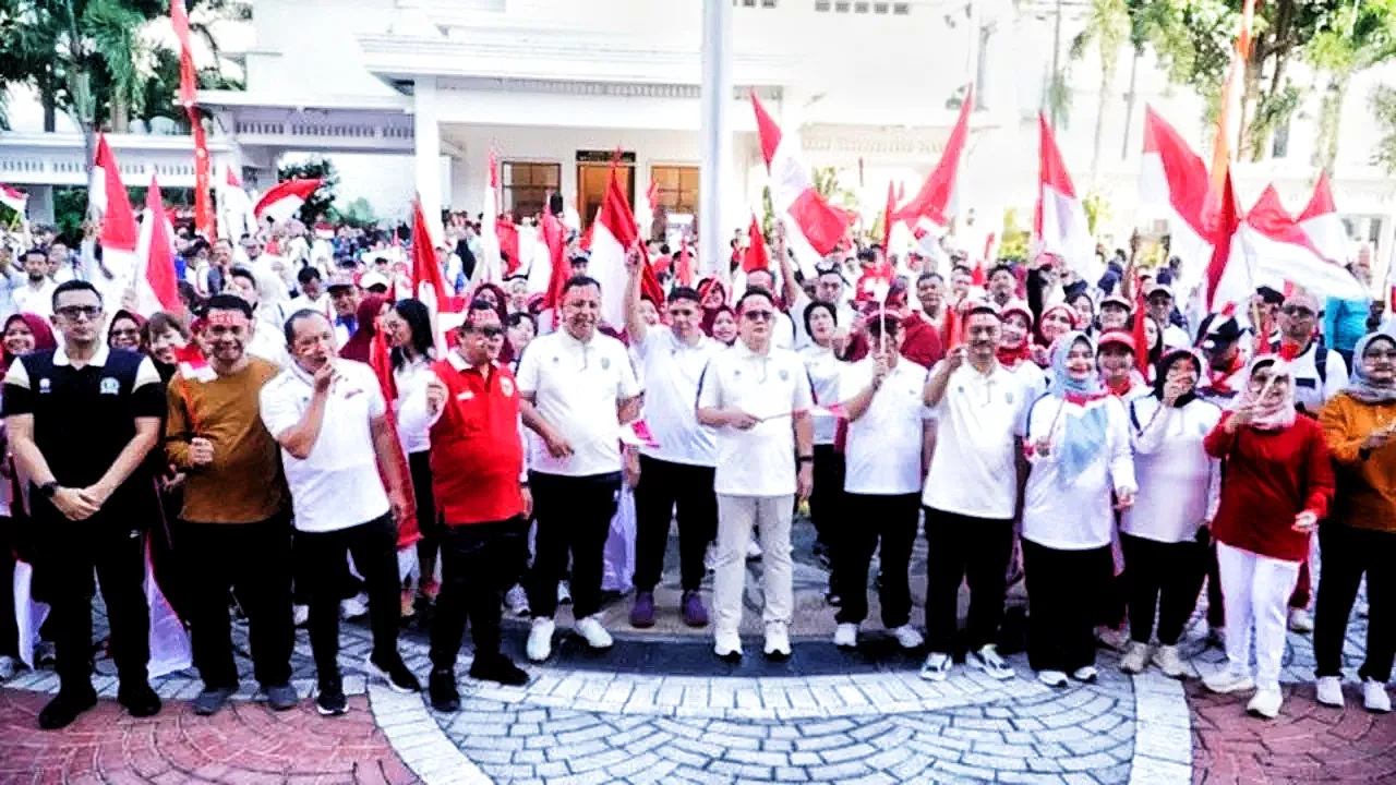 Laga Ceria Merdeka, ASN Pemprov Jatim Adu Kekompakan Lewat Lomba Unik