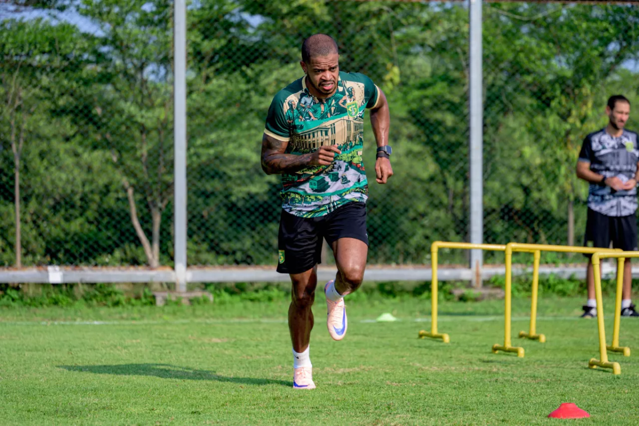 Alex Martins Menggila di Persebaya, Tiga Laga Beruntun Selalu Bobol Gawang Lawan
