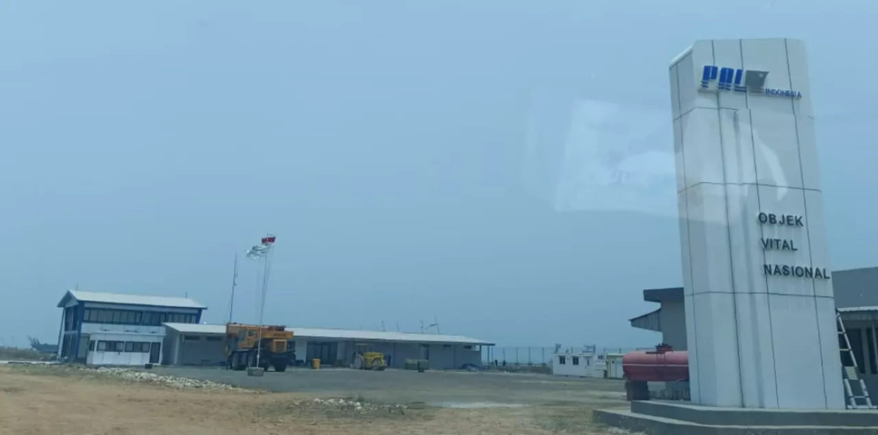 Galangan Kapal PT PAL di Lamongan Disorot, Warga Keluhkan Jalan Rusak hingga Limbah B3