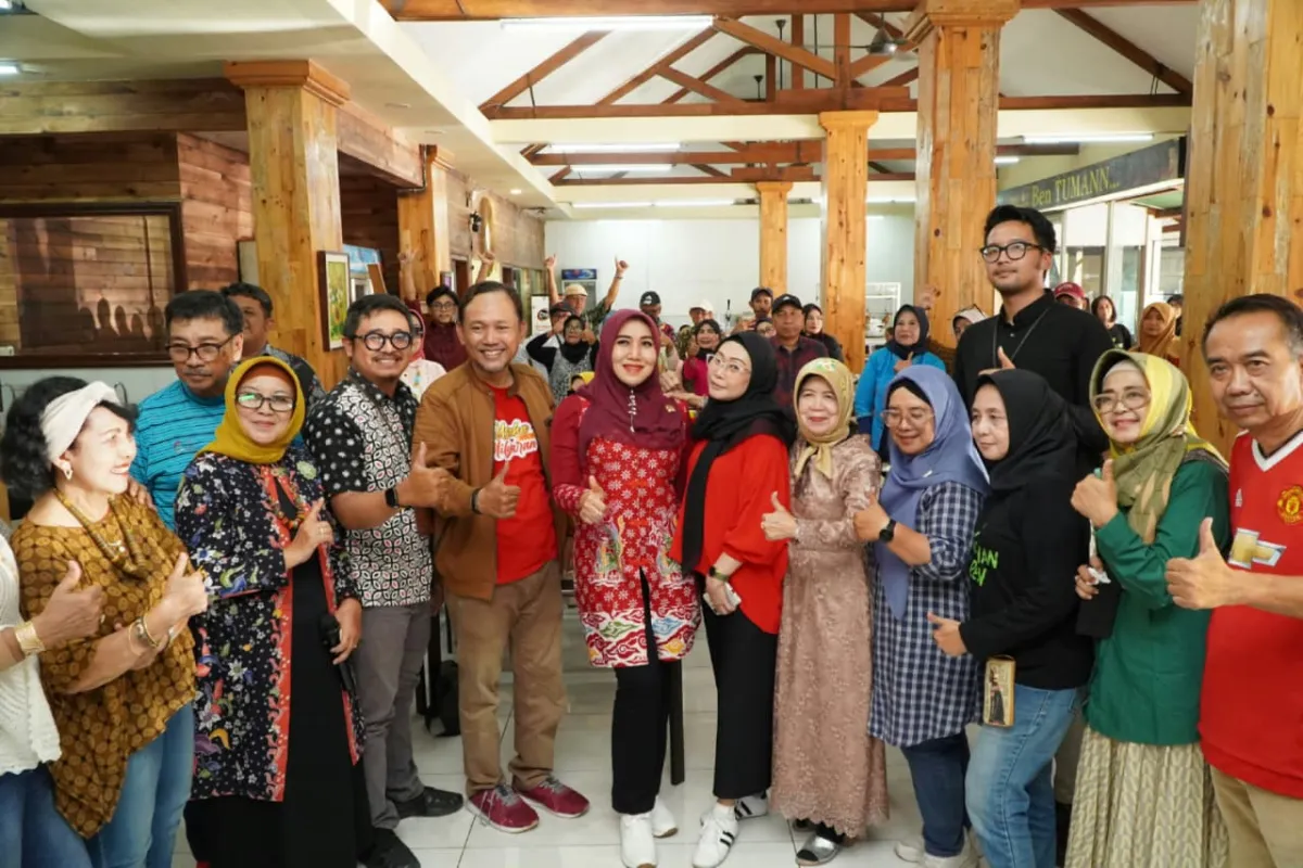Serap Aspirasi Pedagang Kuliner, Ning Lia Soroti Tantangan UMKM Surabaya