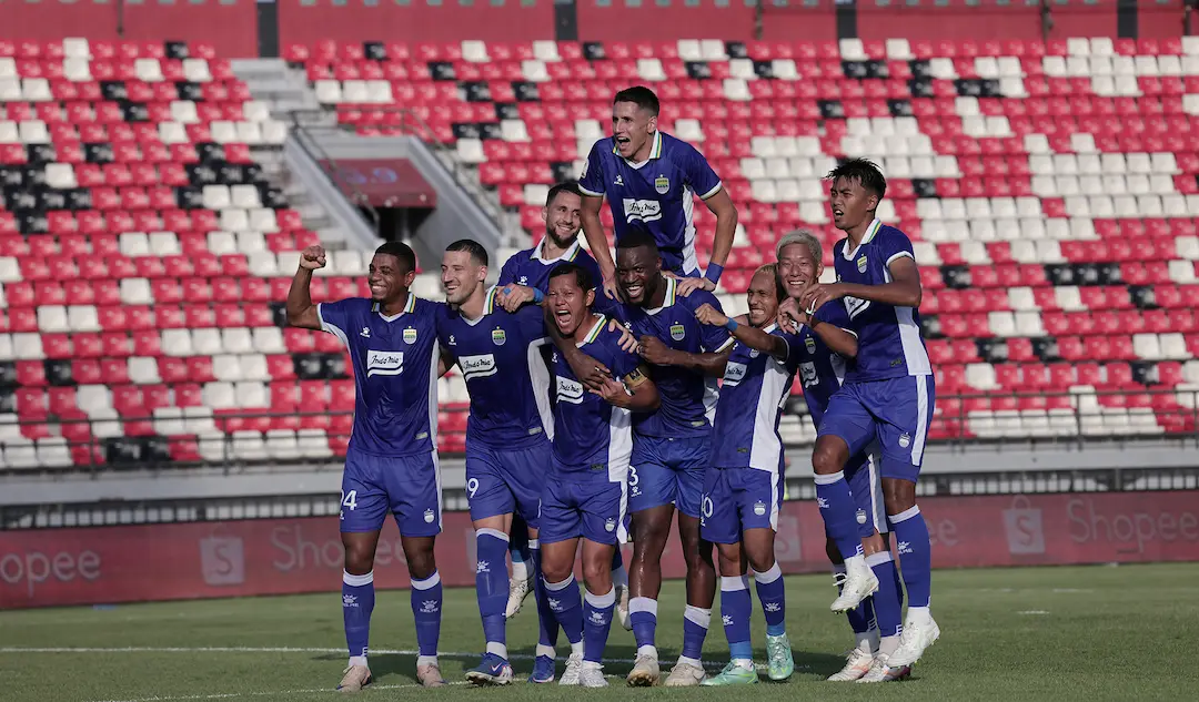 Persib Lolos ke Final, Maung Bandung Ungguli Persija 2-1 pada Semifinal Piala Presiden 2026