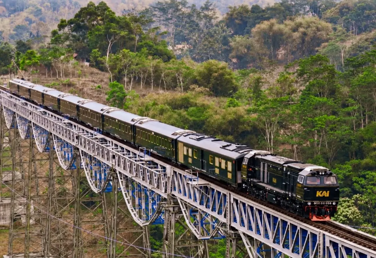 Bukan Sekadar Naik Kereta, KAI Sajikan Indonesia dalam Nusantara Explorer